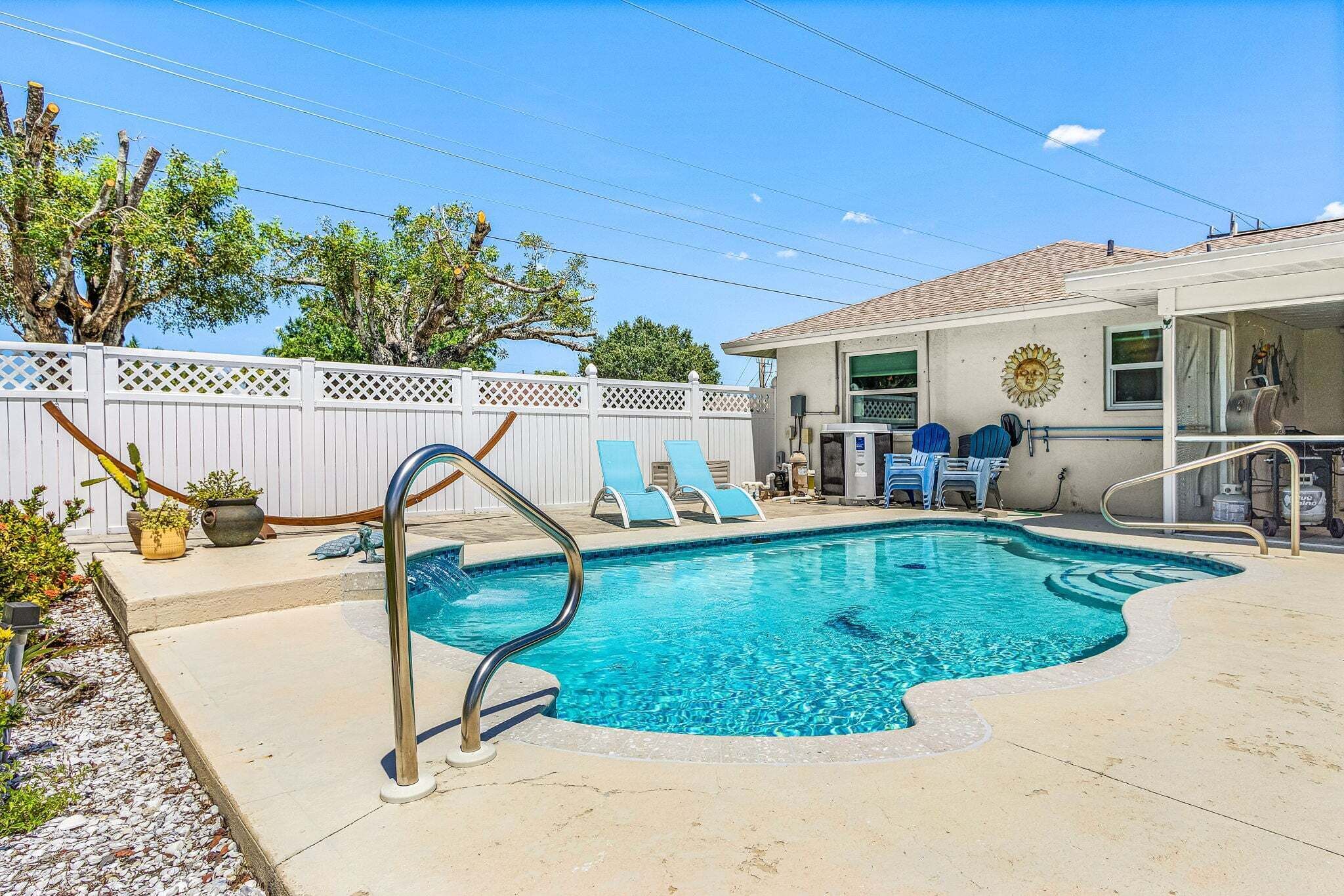 Beheizter Pool