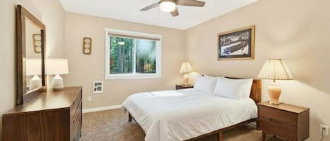 4 habitaciones, tabla de planchar con plancha y wifi gratis