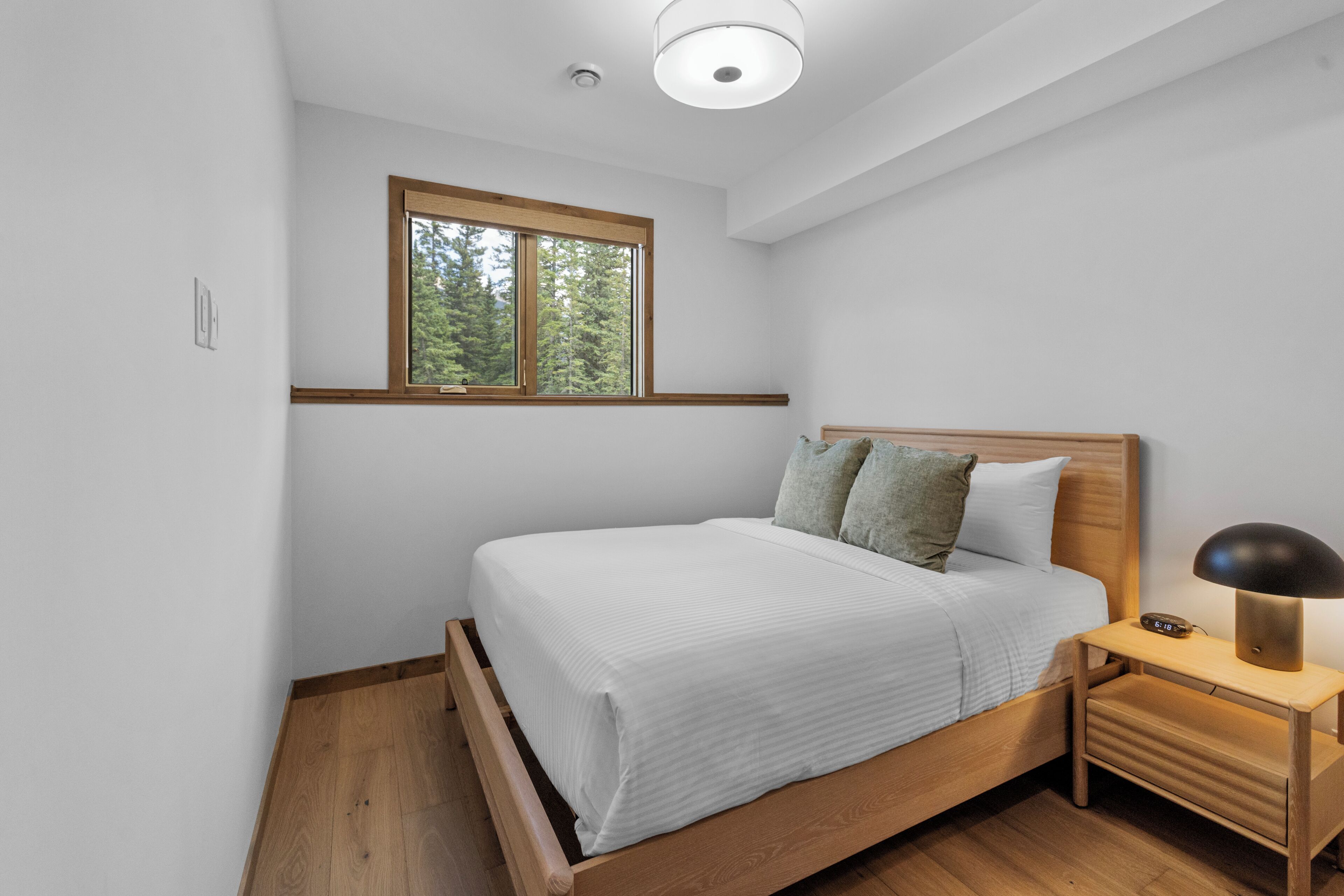 4 Schlafzimmer, Bügeleisen/Bügelbrett, WLAN, Bettwäsche