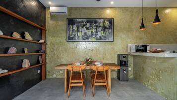 Design Villa, 2 Bedrooms, Private Pool | Dining