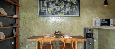 Design Villa, 2 Bedrooms, Private Pool | Dining