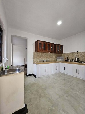 Private kitchen - The ritz villa Nuwaraeliya (Nuwara Eliya)