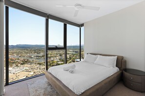 Room - Star Casino apartment (Surfers Paradise)