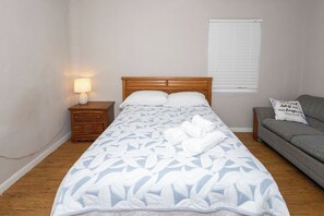 4 habitaciones, wifi y ropa de cama