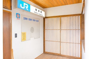 Villa, Non Smoking, Private Bathroom | Interior - Ceueu Ichinomoto St. (Tenri)