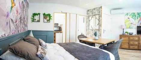 1 bedroom, iron/ironing board, WiFi, bed sheets