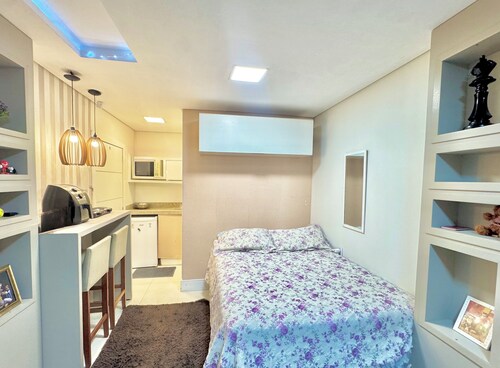 Beachfront loft, downtown Tdai, fully equipped.