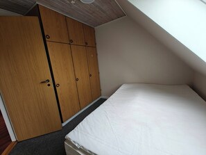 4 bedrooms, free WiFi