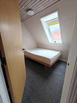 4 bedrooms, free WiFi