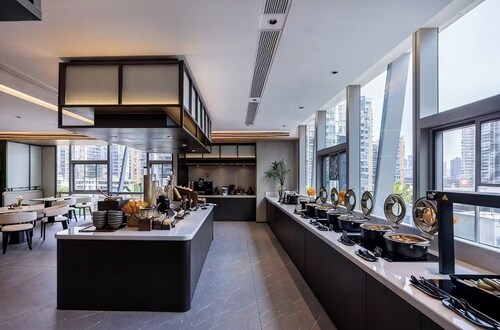 Atour Hotel  Haizhu Taikoo Cang Wharf