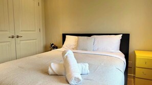 3 Schlafzimmer, Bügeleisen/Bügelbrett, WLAN, Bettwäsche