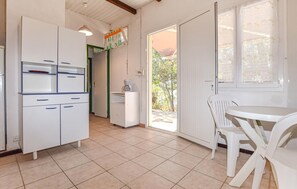 Dining - 1 bedroom beautiful home in CALCATOGGIO (CALCATOGGIO)