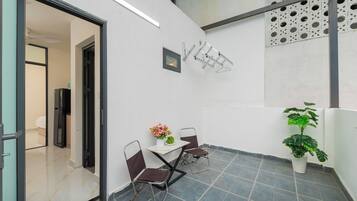 Premier Apartment, Balcony, City View | Terrace/patio