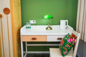 Habitación superior, vistas a la colina | Zona de estar