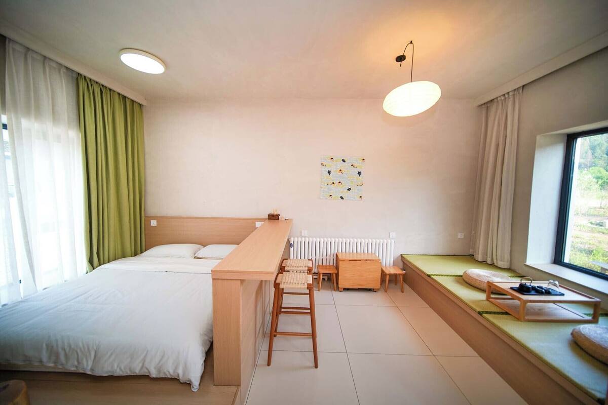 Superior Double Room, Hill View | Premium bedding, down comforters, laptop workspace, blackout drapes