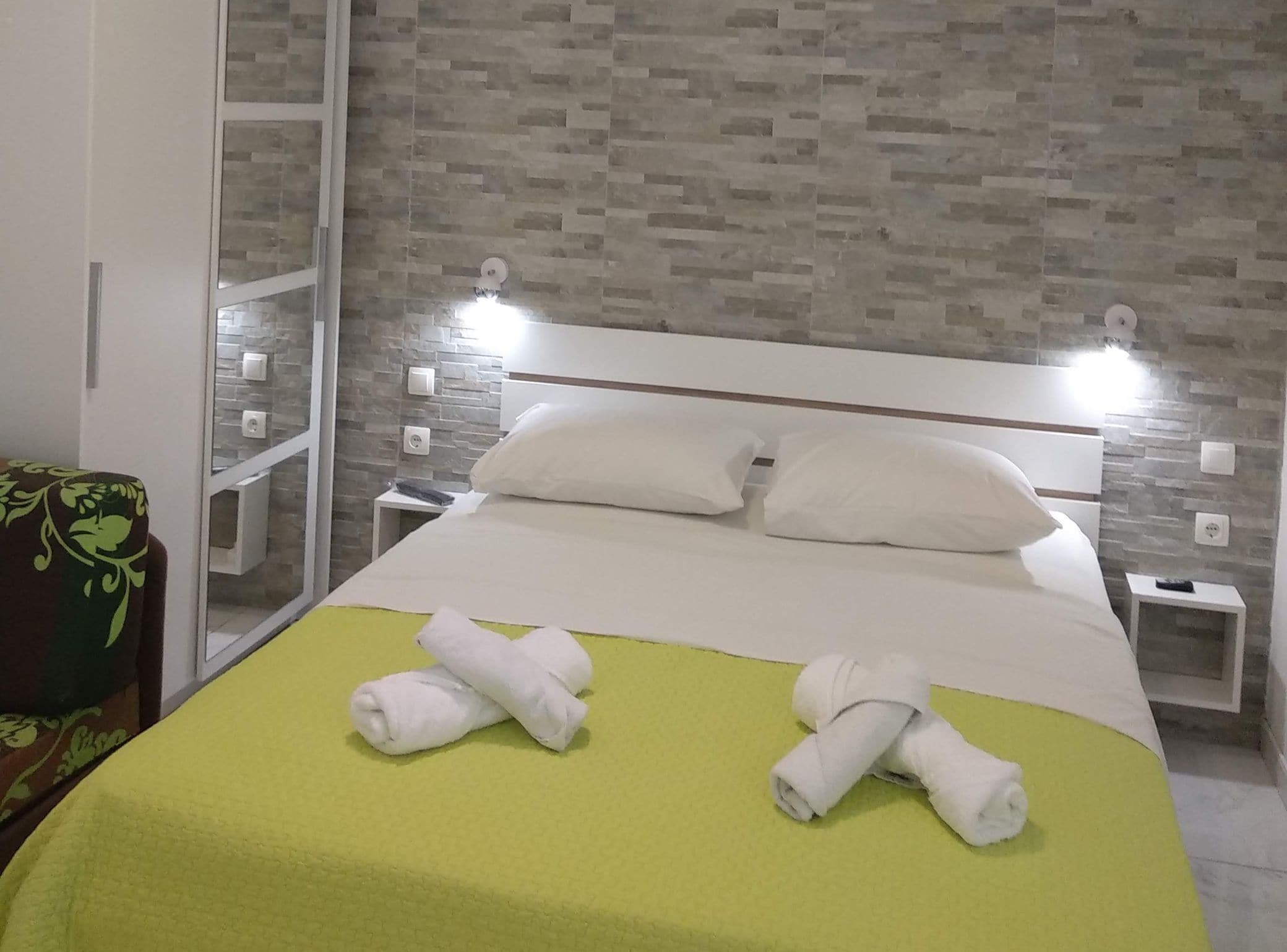 Studio (Studio Deluxe) | 3 bedrooms