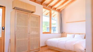 Double Room, 1 King Bed, Non Smoking