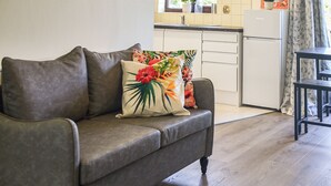 Luokittelematon kuva, 5 kautta 18, painike