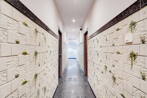 Interior - Collection O Kadugodi Tree Park (Bengaluru)