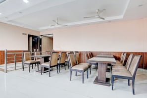 Dining - Collection O Haridwar Railway Station (Haridwar)