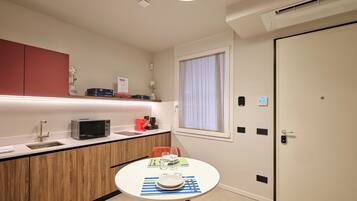 Apartment, Non Smoking