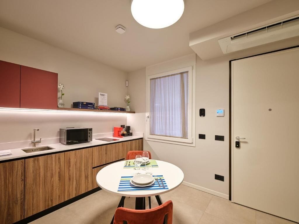 Apartamento, no fumadores | Cocina privada | Máquina de café espresso, cafetera o tetera y frigorífico grande