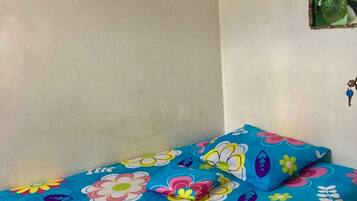 1 dormitorio y ropa de cama