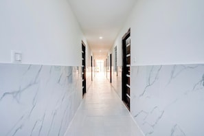 Interior - Collection O Brookefield Central (Bengaluru)