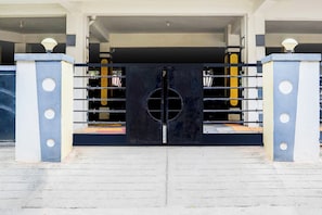 Entrée de l’hébergement 