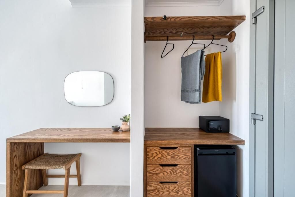 Deluxe Double Room, Balcony, Sea View | Interior
