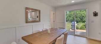 Bike to Lake Michigan! Updated Home in Charlevoix