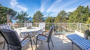 Apartment | Balkon