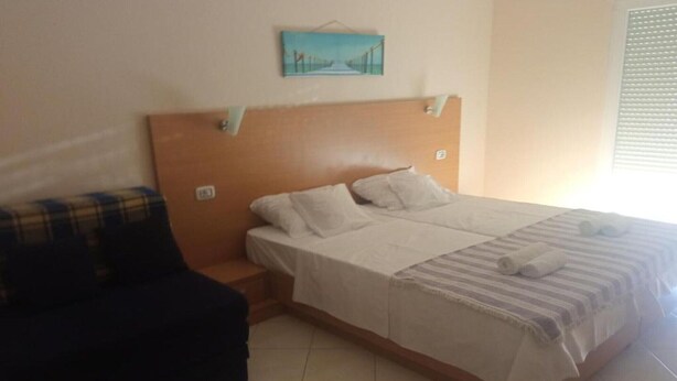 Room - Apartments Lux Lukić Utjeha - Triple Room (Utjeha)