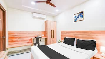 Classic Room | Meja, Wi-fi percuma