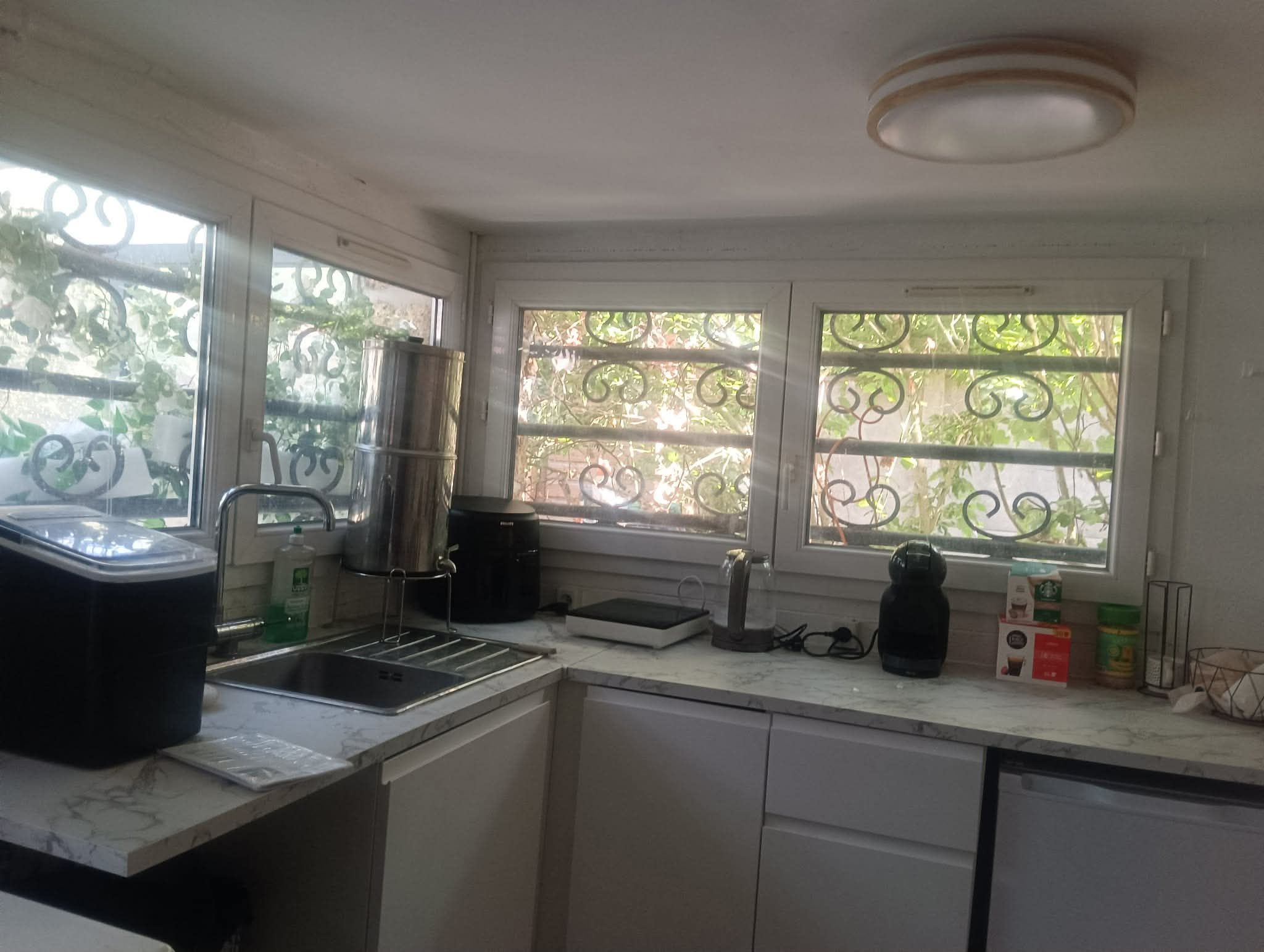 Fridge, stovetop, cookware/dishes/utensils
