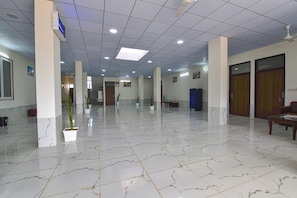 Lobby - Vedantam Shri (Khatoo)