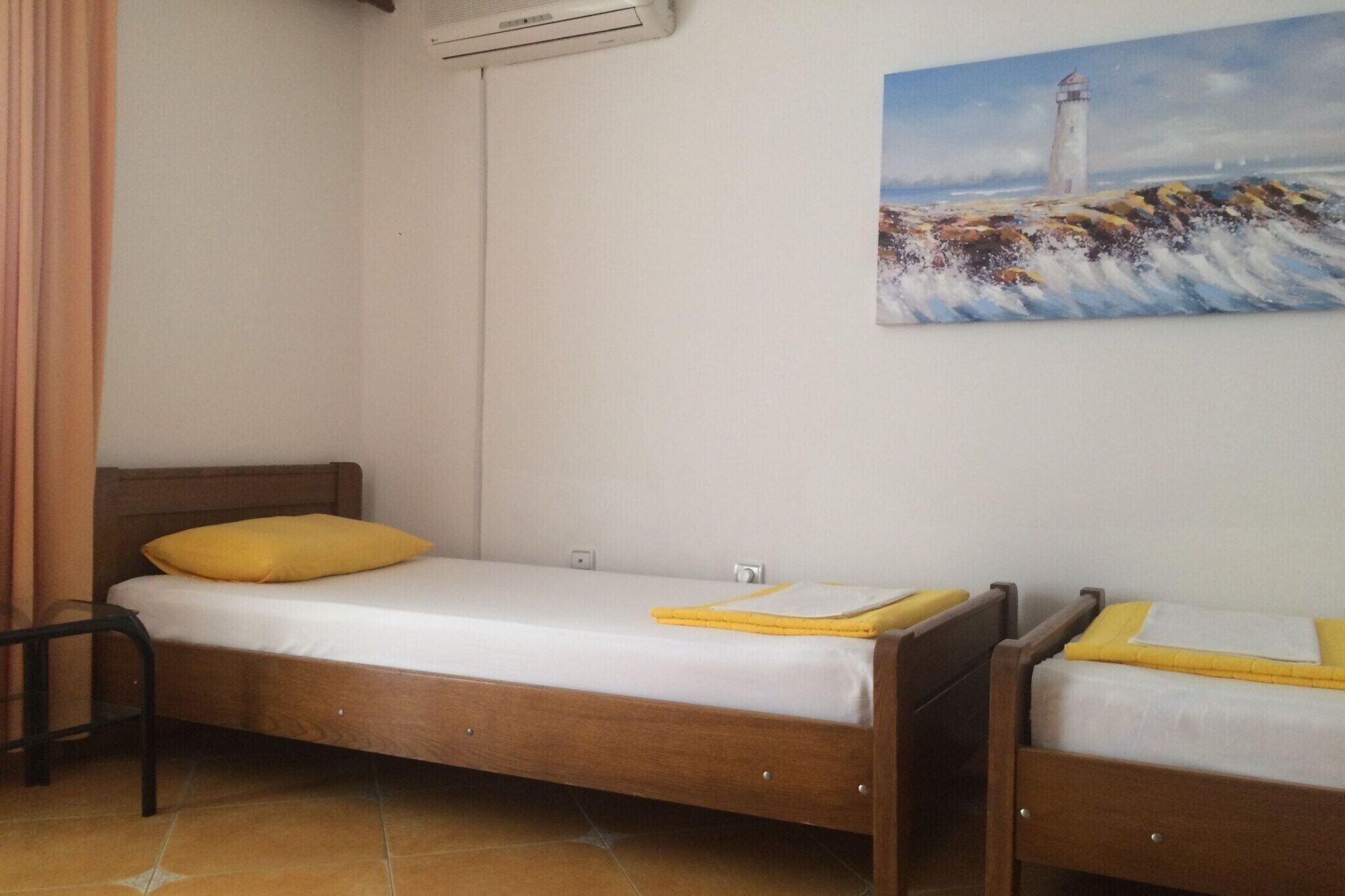 1 bedroom, WiFi (free)