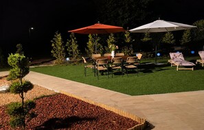 Outdoor dining - Nice home in Gola with private swimming pool, can be inside or outside (Gola)