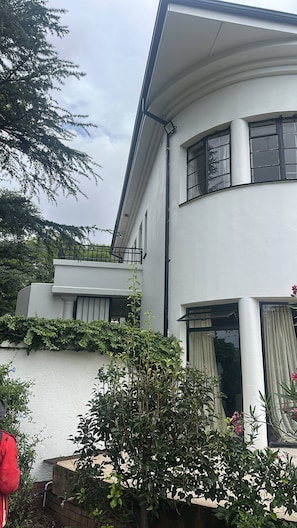 Exterior - Double Self-Contained Room (Johannesburg)
