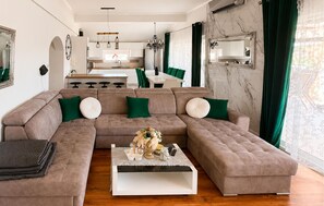 Living area - Lovely apartment in Drage with WiFi (Drage)