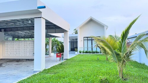 BTB Homestay2 Privet Villa