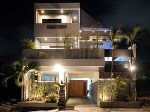 บริเวณภายนอก