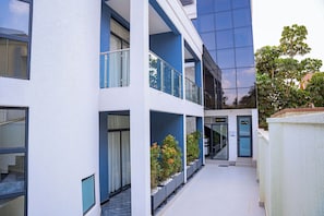 Exterior detail - Ink & S Apartment Hotel (Kigali)