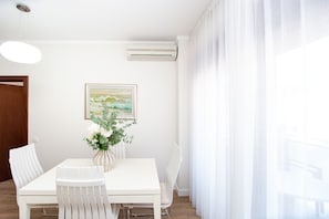 Unclassified image, 5 of 107, button - Hotel Princ- Standard Twin Room 303 (Budva)