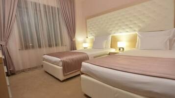 2 bedrooms, travel cot, free WiFi