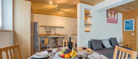 Appartement Familial, 1 chambre (Casa Maamii Mugena With Terrace And) | Restauration