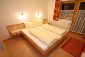 Room - Holiday home with 1 bedroom (Zell am Ziller)