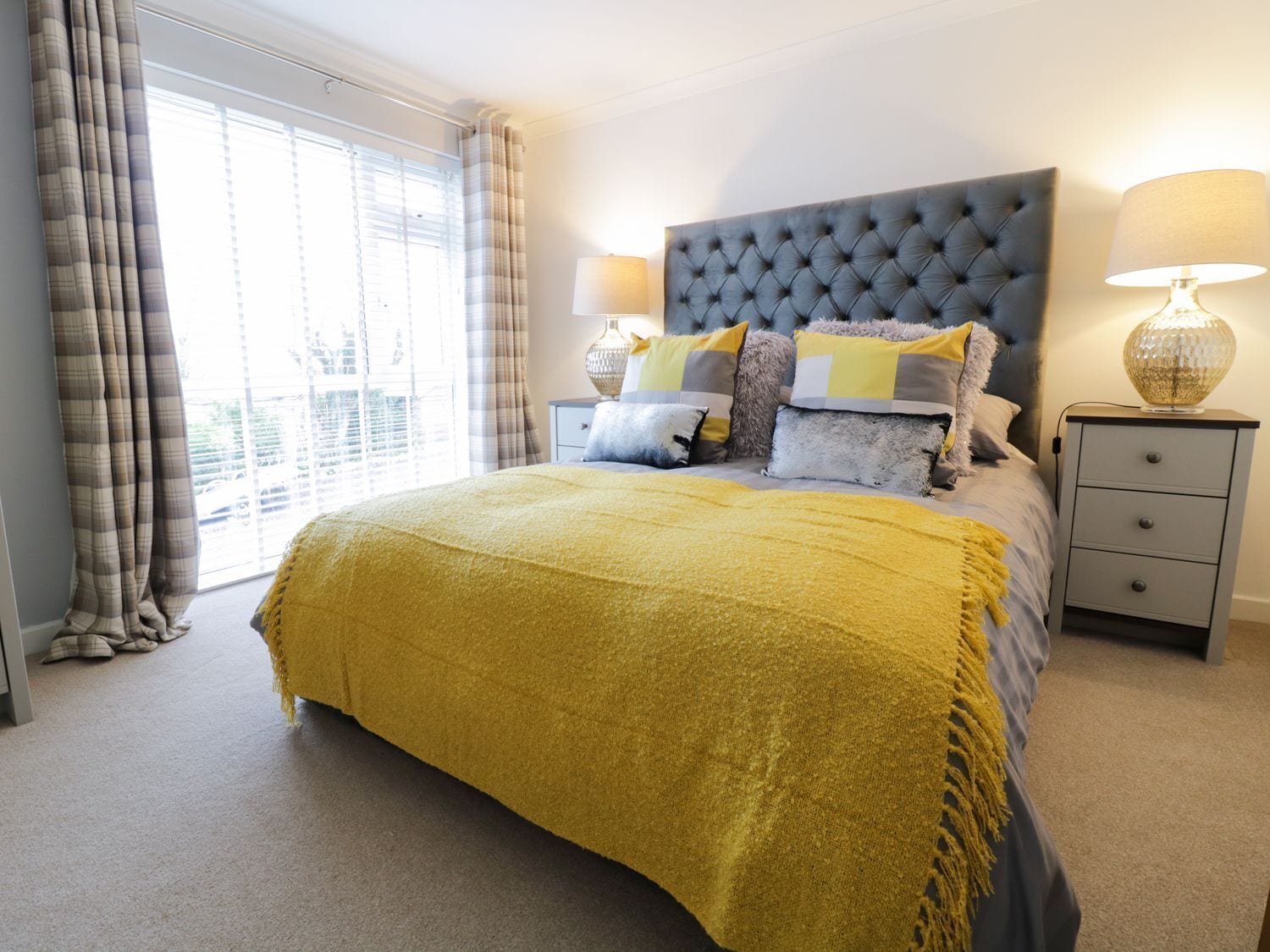 3 bedrooms, individually decorated, individually furnished