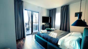 Villa, Lake View | Laptop workspace, WiFi (free)