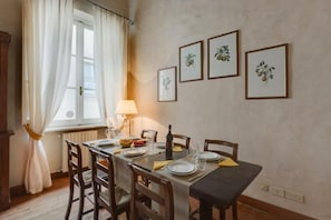 Classic Apartment, City View | Living area - Palazzo Salviati by Varental (Firenze)